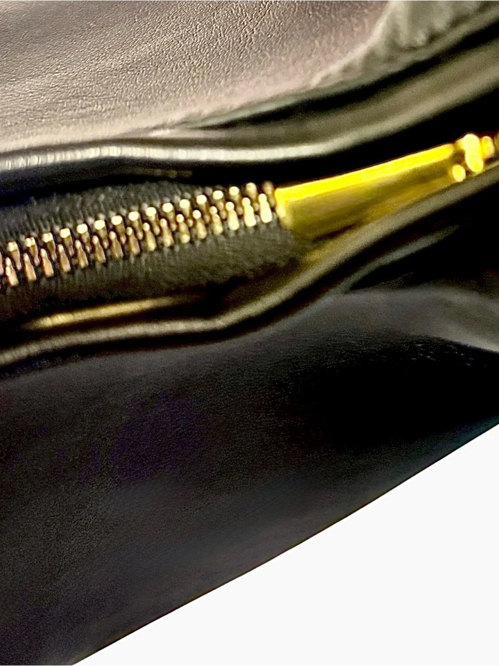 French Gilded Hard-Frame Black Vegan Leather Structural Shoulder Bag NEW